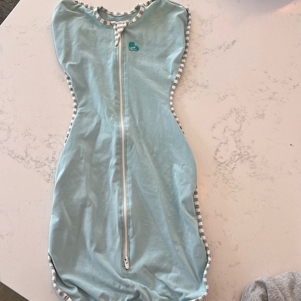 Love to Dream swaddle